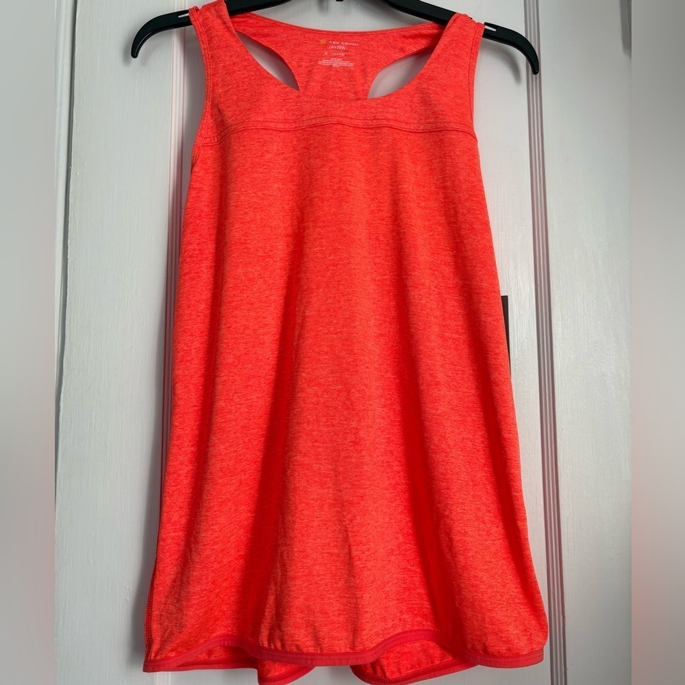 NWT Tek Gear Dry Tek Vibrant Coral Athletic Tank Activewear Top, Sz: M